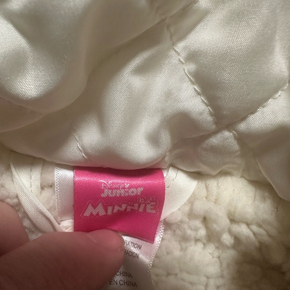 Disney White Quilted Puffer Jacket with Character Patch - Picture 6 of 6